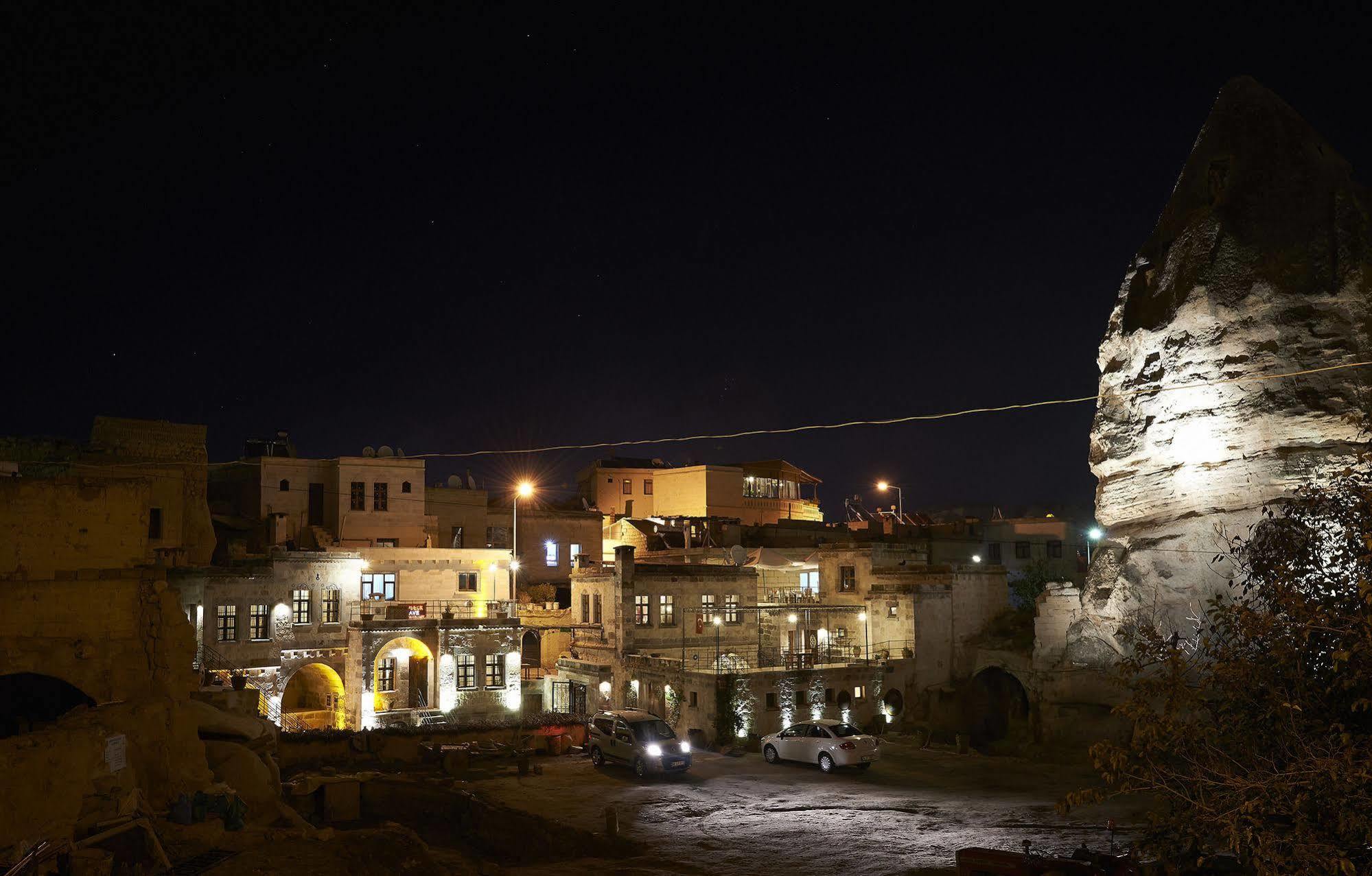King Cave Hotel By Traveller'S Goreme Exterior photo