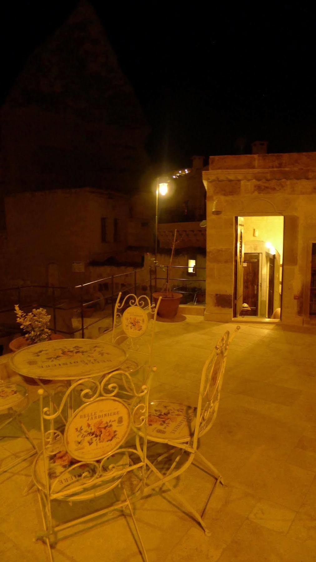 King Cave Hotel By Traveller'S Goreme Exterior photo